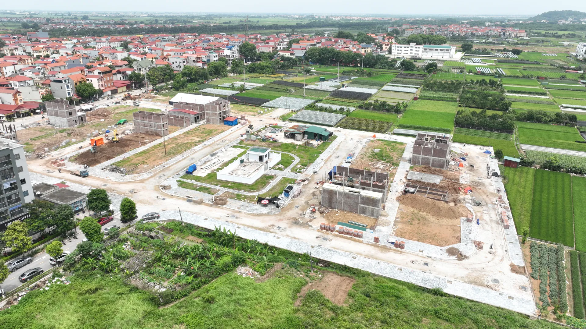 Đầu tư đất nền 2025